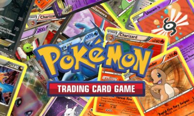 Spieler spielt Pokémon Meisterschaft mit Jumbo-Karten Titel